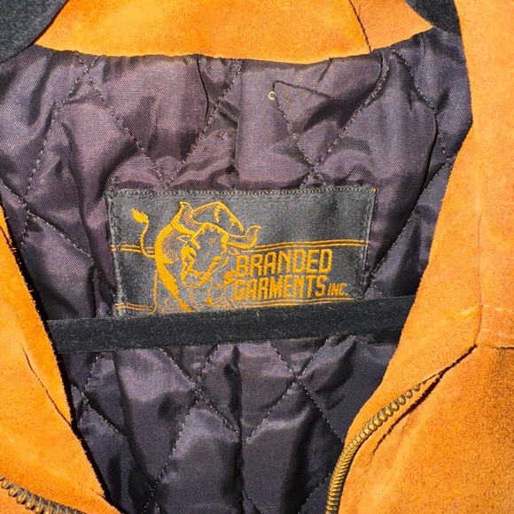 Vintage Women’s Brown Suede Fringe zip up Jacket - Picture 2 of 4